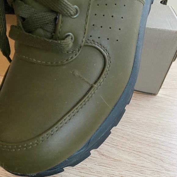 Nike ACG Men Goadome “Olive/Black” boots - Men 8 - Picture 4 of 10